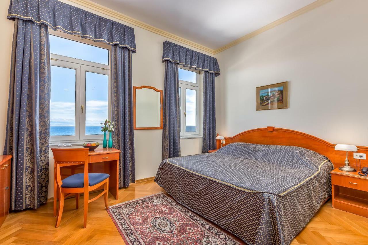 Hotel Galeb Opatija Exteriér fotografie